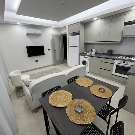 Apartment Liza Evren Sitesi *